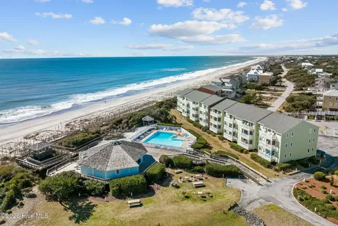 9201 Coast Guard Road Emerald Isle NC 28594