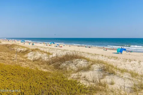 9201 Coast Guard Road Emerald Isle NC 28594