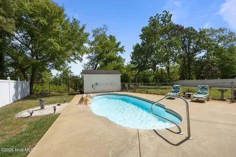 116 Bur Oaks Boulevard Newport NC 28570