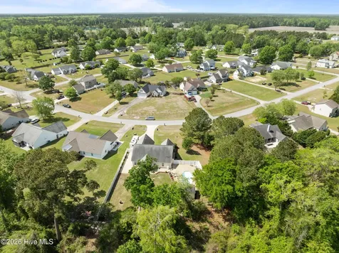 116 Bur Oaks Boulevard Newport NC 28570