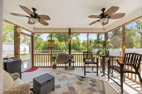 116 Bur Oaks Boulevard Newport NC 28570