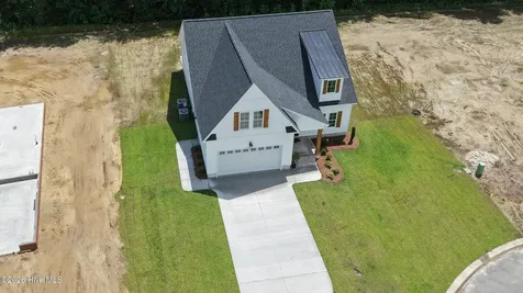 4089 Regina Lane Ayden NC 28513