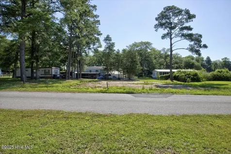 1851 Inland Drive SW Ocean Isle Beach NC 28469