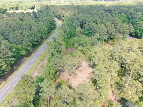 1827 Lightwood Bridge Road Wallace NC 28466