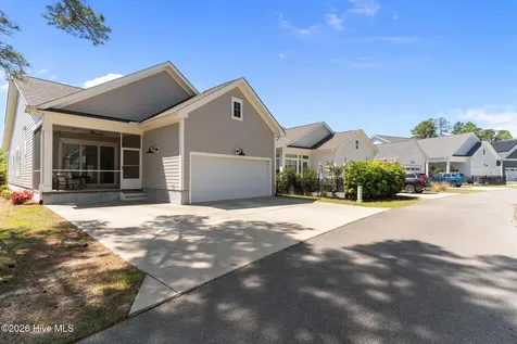 323 Cornubia Drive Castle Hayne NC 28429