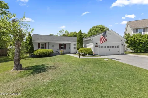 303 N Grazing Court Sneads Ferry NC 28460