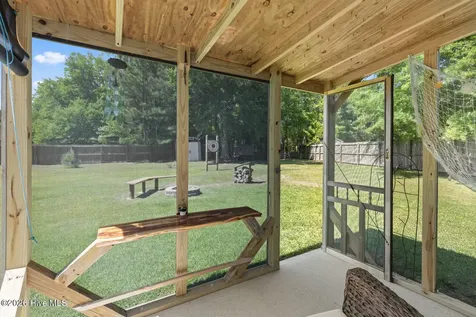 303 N Grazing Court Sneads Ferry NC 28460