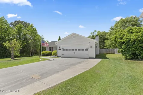 303 N Grazing Court Sneads Ferry NC 28460