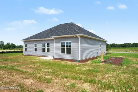 57 Tuscarora Drive La Grange NC 28551