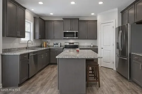 1011 Sailfish Street New Bern NC 28562