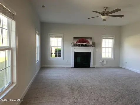 1011 Sailfish Street New Bern NC 28562