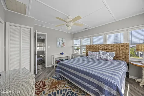 5127 W Beach Drive Oak Island NC 28465