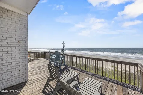5127 W Beach Drive Oak Island NC 28465