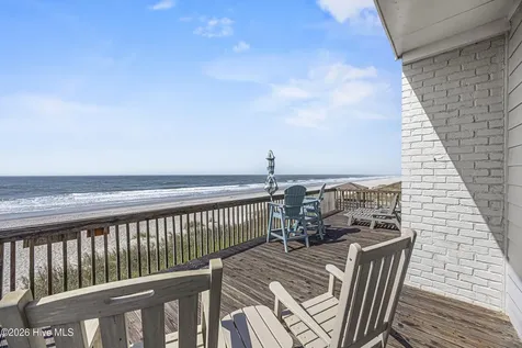 5127 W Beach Drive Oak Island NC 28465