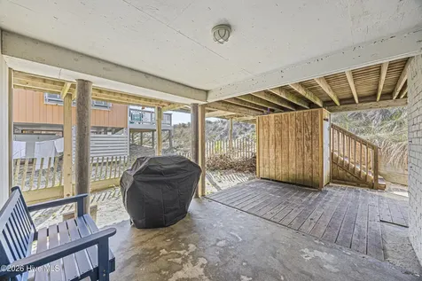 5127 W Beach Drive Oak Island NC 28465