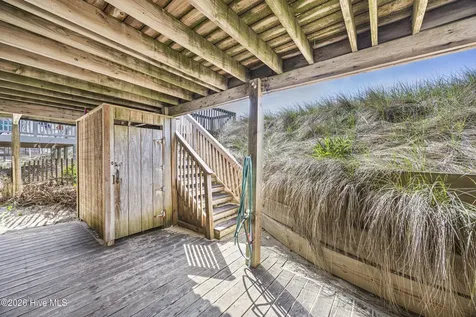 5127 W Beach Drive Oak Island NC 28465