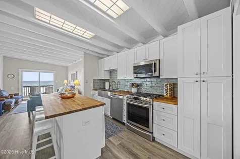 5127 W Beach Drive Oak Island NC 28465
