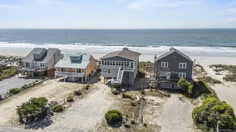 5127 W Beach Drive Oak Island NC 28465