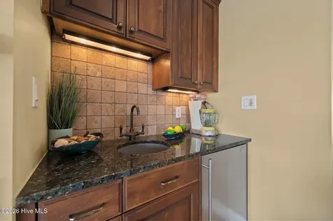 18 Sailview Drive North Topsail Beach NC 28460