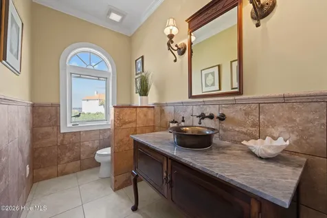 18 Sailview Drive North Topsail Beach NC 28460