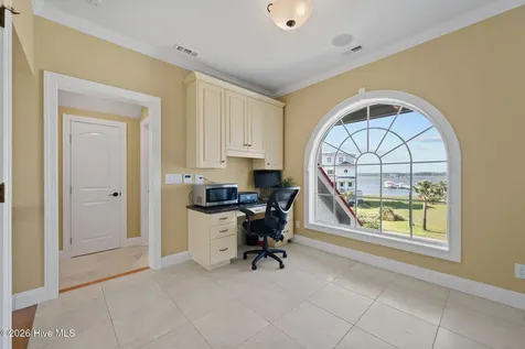 18 Sailview Drive North Topsail Beach NC 28460