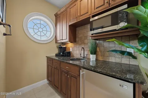 18 Sailview Drive North Topsail Beach NC 28460