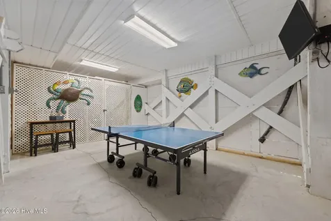 18 Sailview Drive North Topsail Beach NC 28460