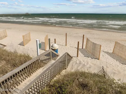 18 Sailview Drive North Topsail Beach NC 28460