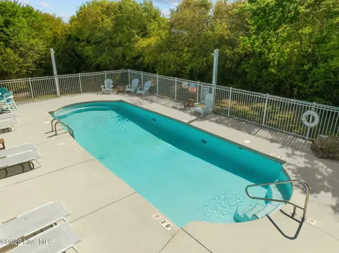 18 Sailview Drive North Topsail Beach NC 28460