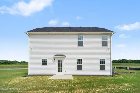 111 Tuscarora Drive La Grange NC 28551