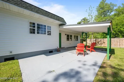 302 Fleetwood Street Havelock NC 28532