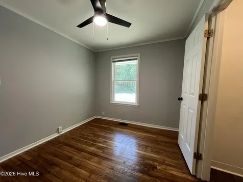 206 D Carlton Street Carthage NC 28327