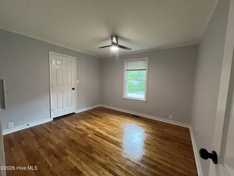 206 D Carlton Street Carthage NC 28327