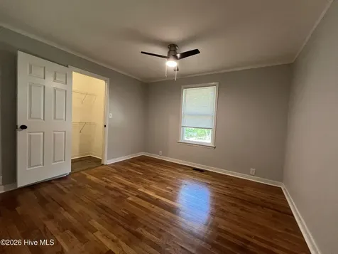 206 D Carlton Street Carthage NC 28327
