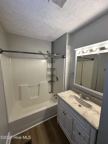 10460 X-way Road Laurinburg NC 28352