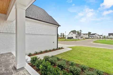 8313 Winding Creek Circle Wilmington NC 28411