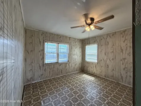 109 Bell Fork Road Jacksonville NC 28540
