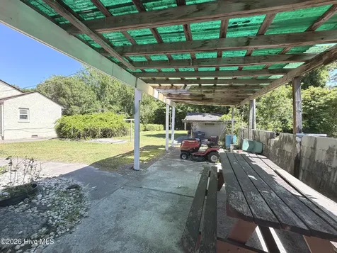 109 Bell Fork Road Jacksonville NC 28540