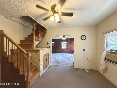 109 Bell Fork Road Jacksonville NC 28540