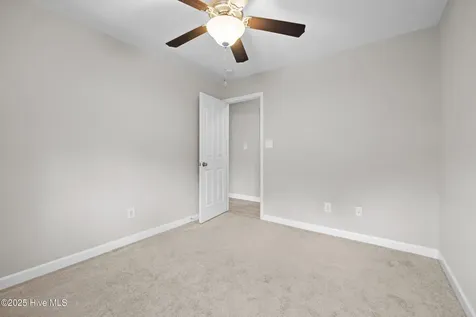 322 Reid Court N Jacksonville NC 28540