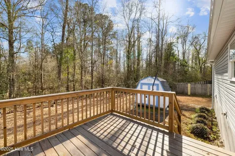 322 Reid Court N Jacksonville NC 28540