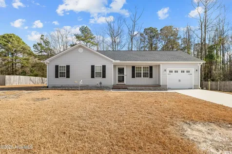 322 Reid Court N Jacksonville NC 28540
