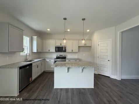 648 Springtooth Drive Zebulon NC 27597