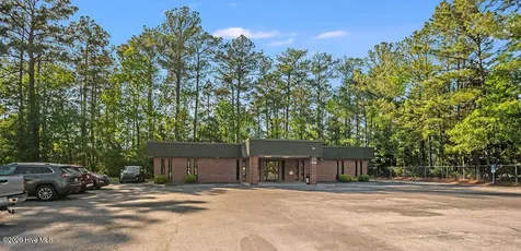 231 Memorial Drive Jacksonville NC 28546