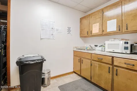 231 Memorial Drive Jacksonville NC 28546
