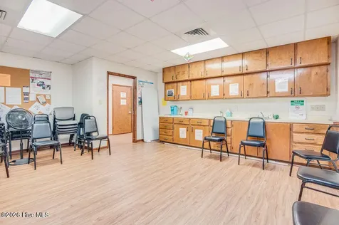 231 Memorial Drive Jacksonville NC 28546