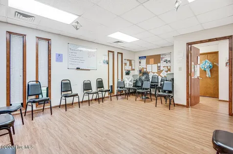 231 Memorial Drive Jacksonville NC 28546
