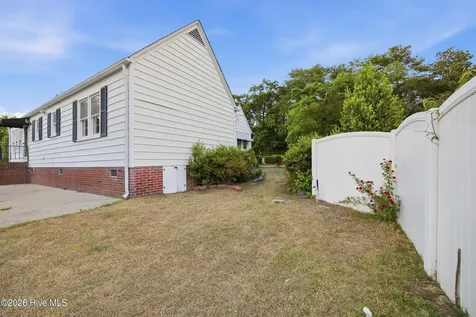 409 Myrtle Avenue Hamlet NC 28345