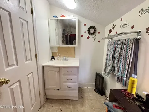 203 King Street Hertford NC 27944