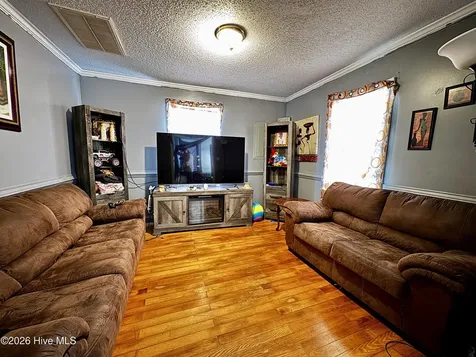 203 King Street Hertford NC 27944